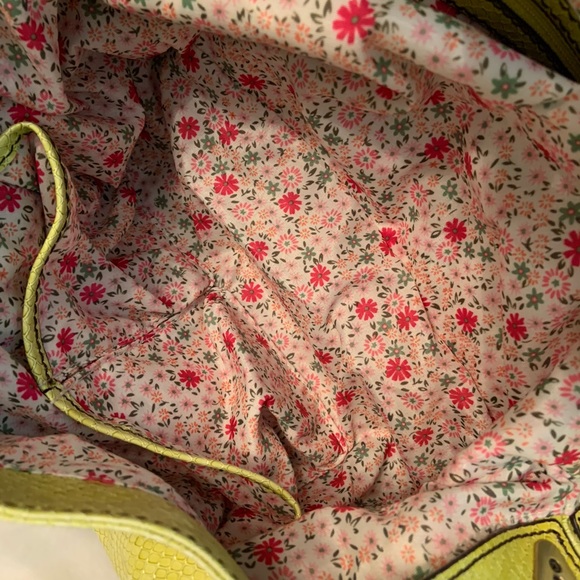 Jessica Simpson Purse - Picture 5 of 6